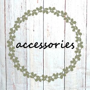 Women's Accessories